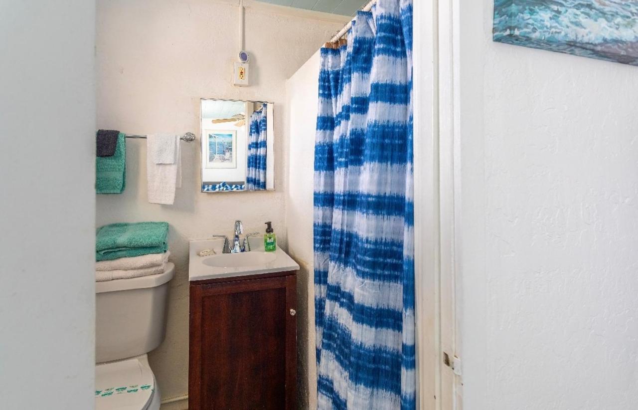 Bungalow 1 Minute From The Beach Suite #3 Englewood Dış mekan fotoğraf